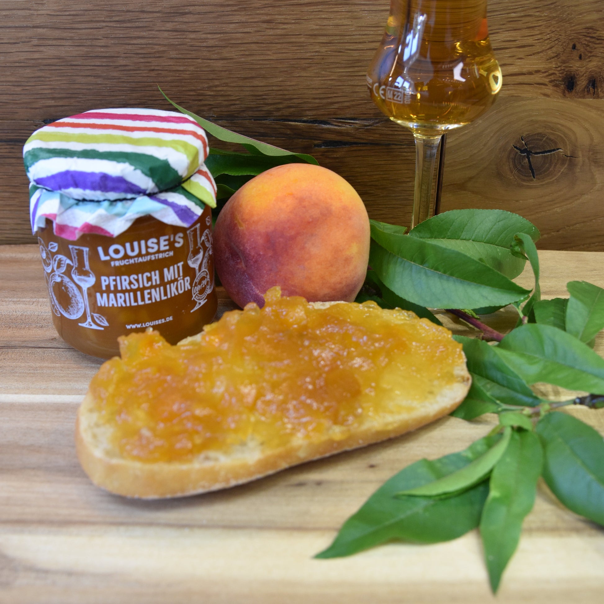 Louises Fruchtaufstrich Pfirsich mit Marillenlikör 240g