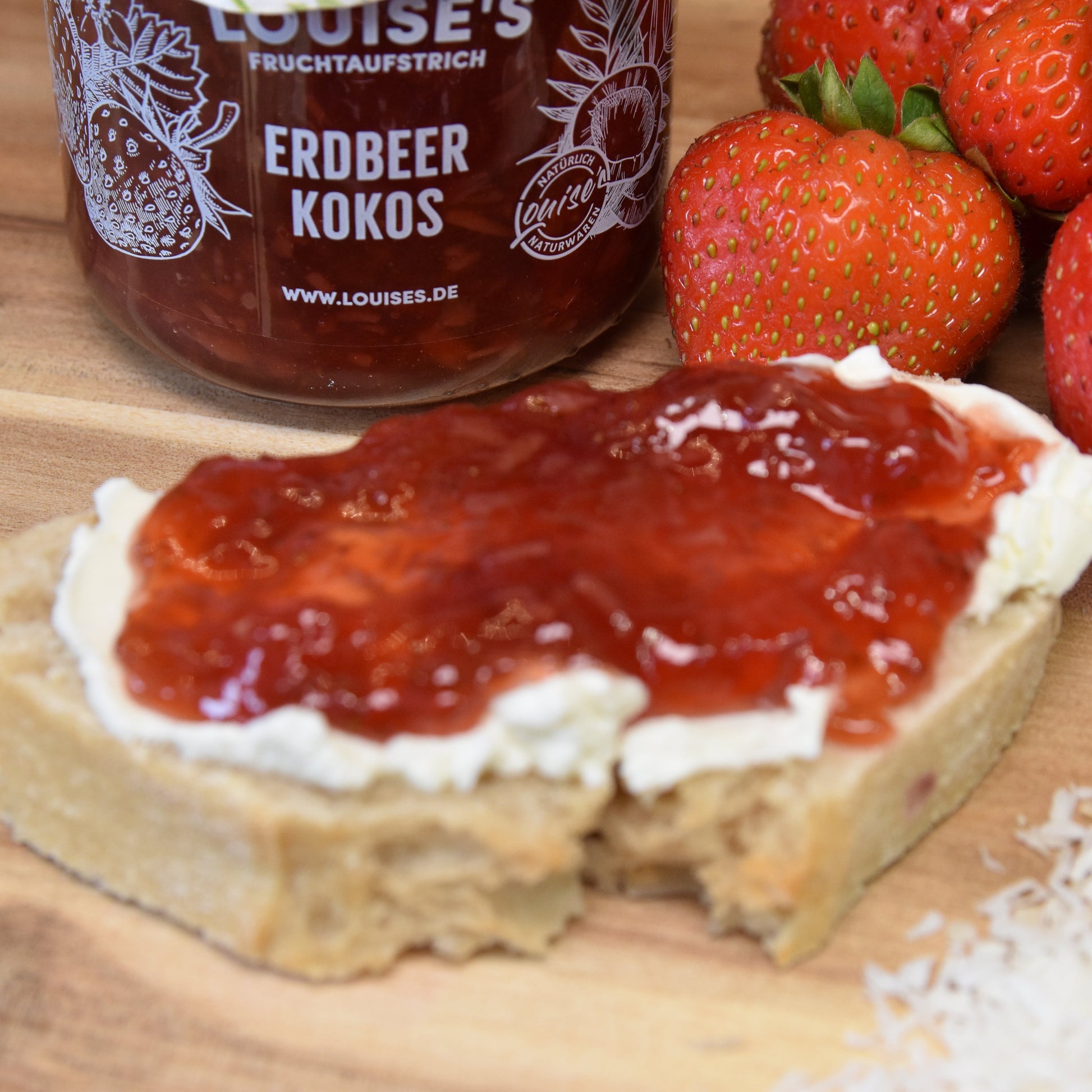 Louises Fruchtaufstrich Erdbeer Kokos 240g