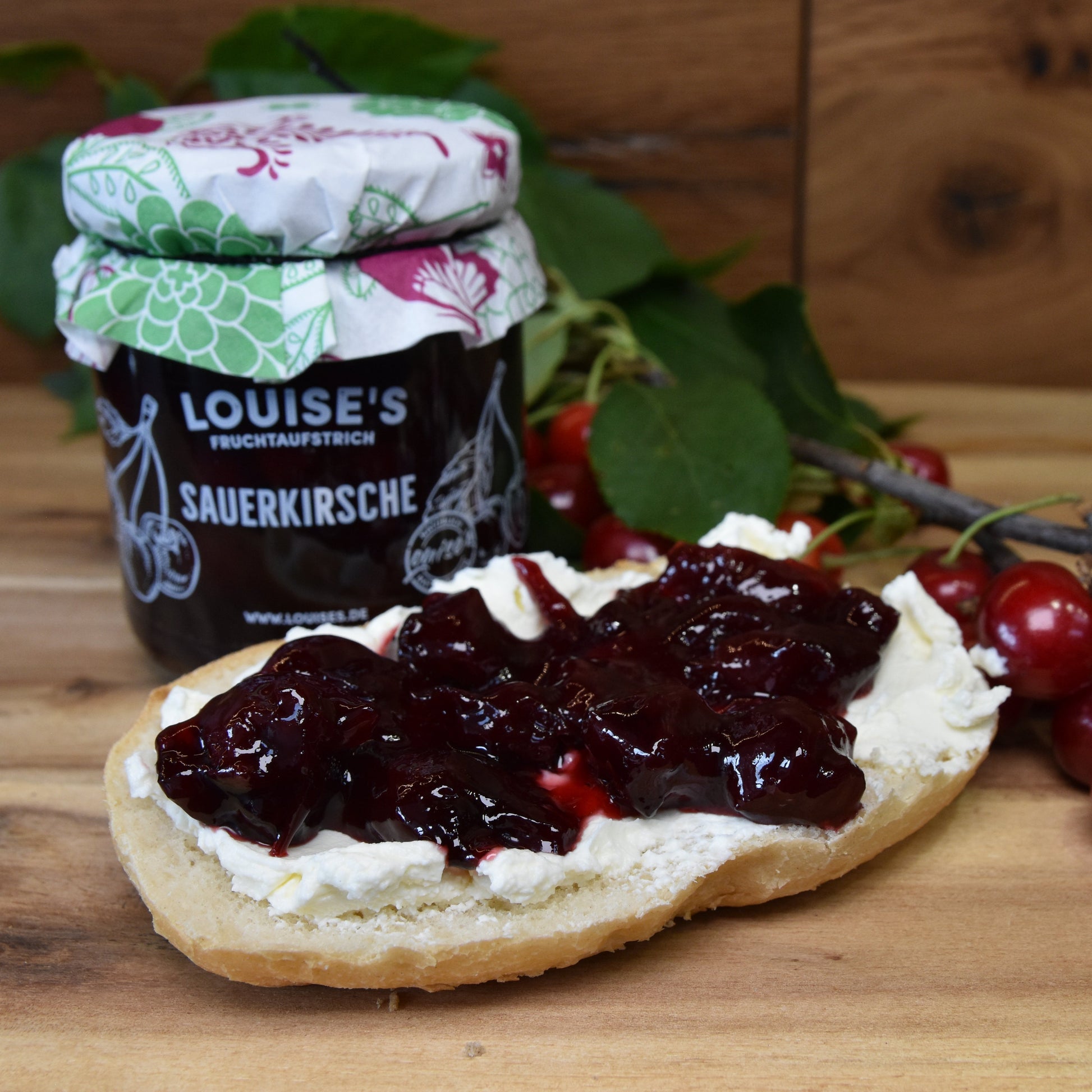 Louises Fruchtaufstrich Sauerkirsche mit Stückchen 240g